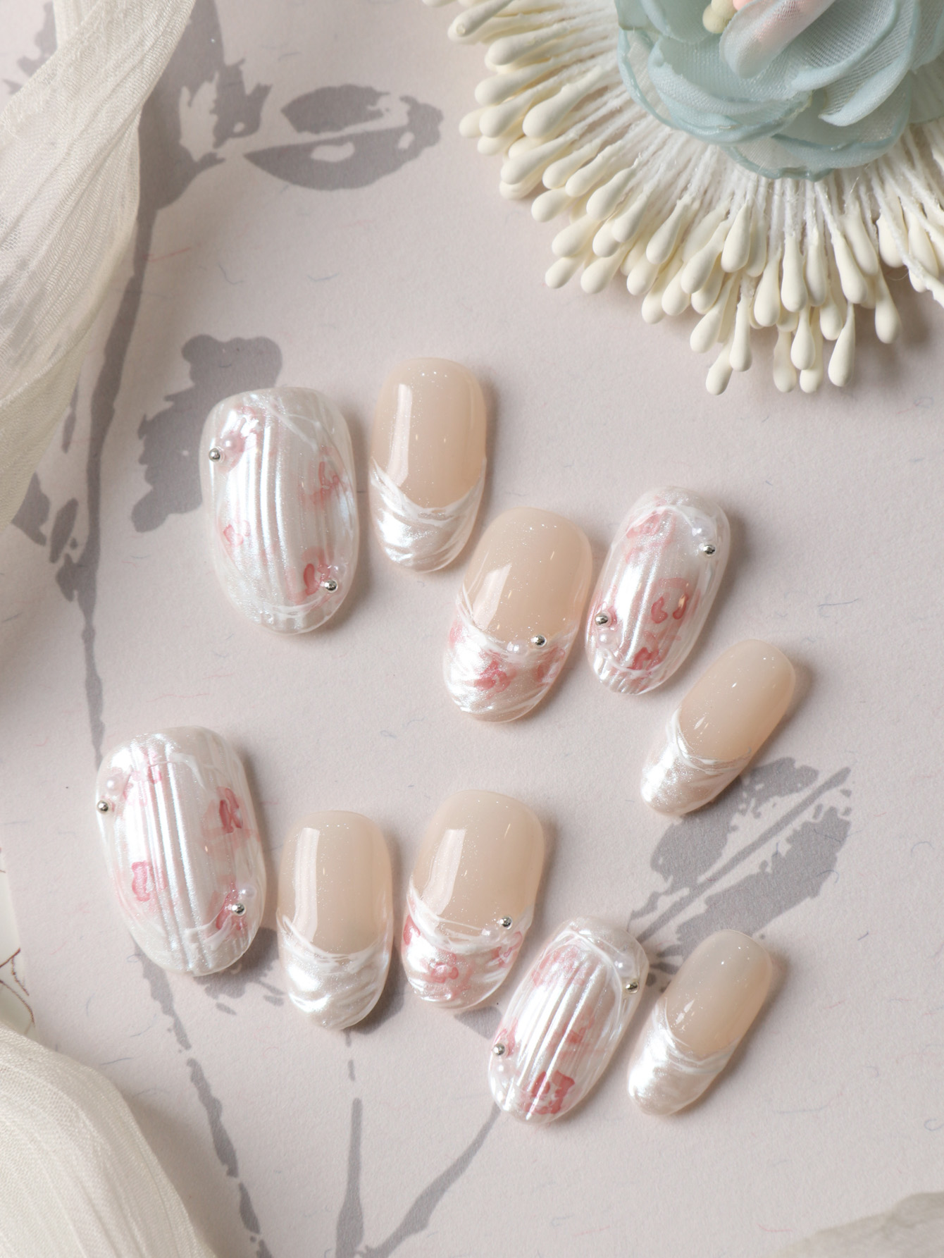Nail Adhesive Tab - 10 Adet Takma Tırnak Kısa Beyaz