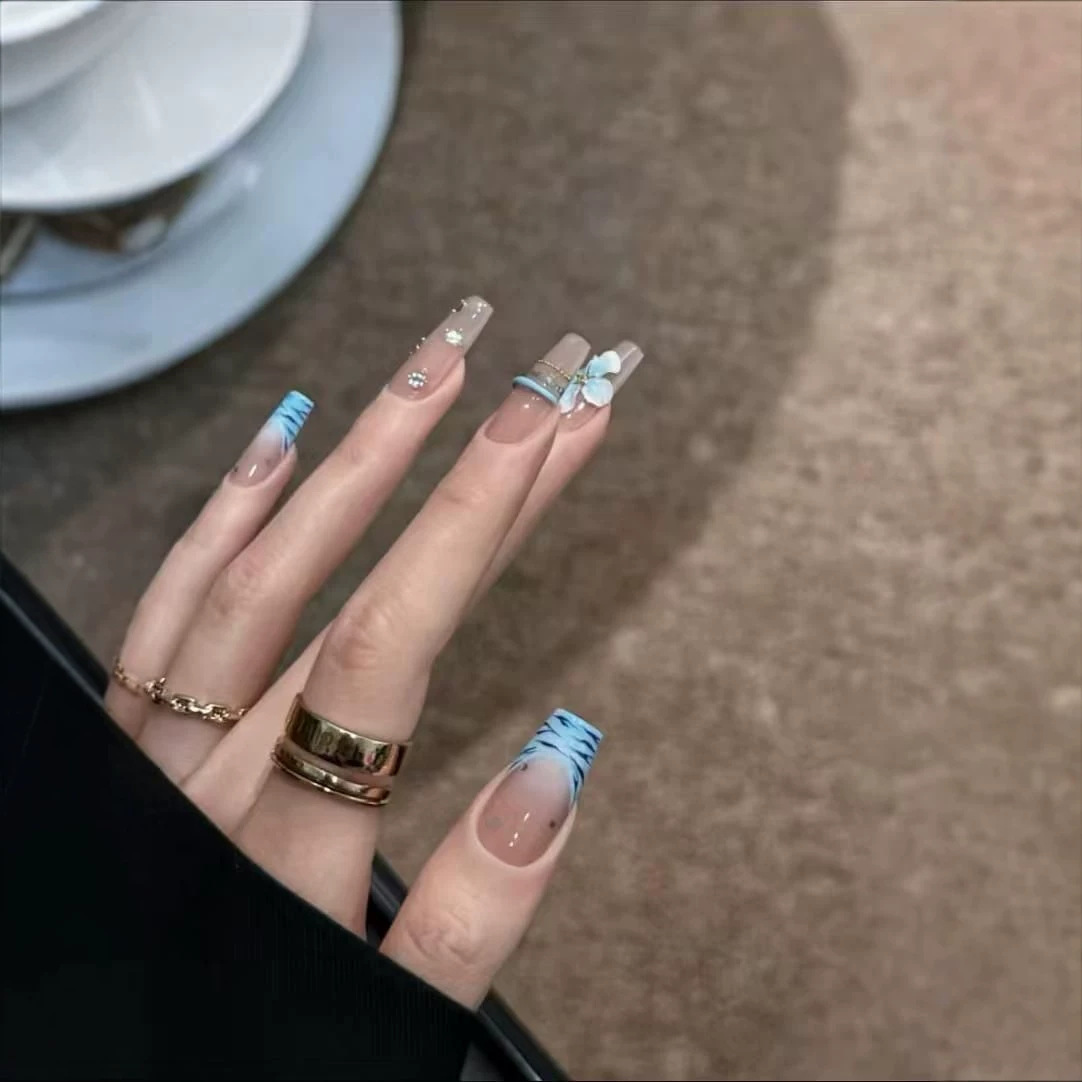 10 adet El Yapımı Orta Boy Tak - Nail Art Zebra Design incelemesi ve fiyatı