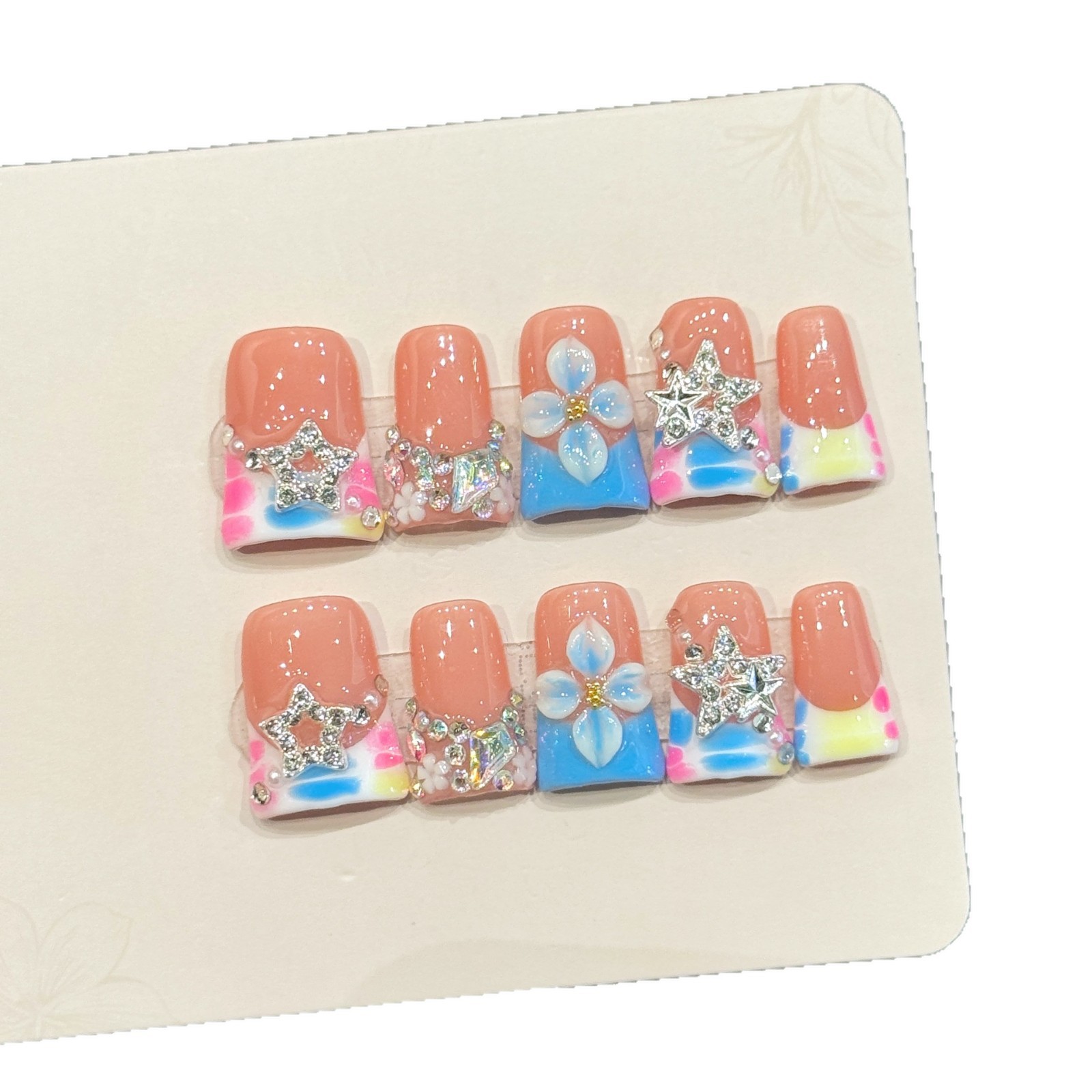 10 Adet Lüks El Yapımı Takma T - Nail Adhesive Tab incelemesi ve fiyatı