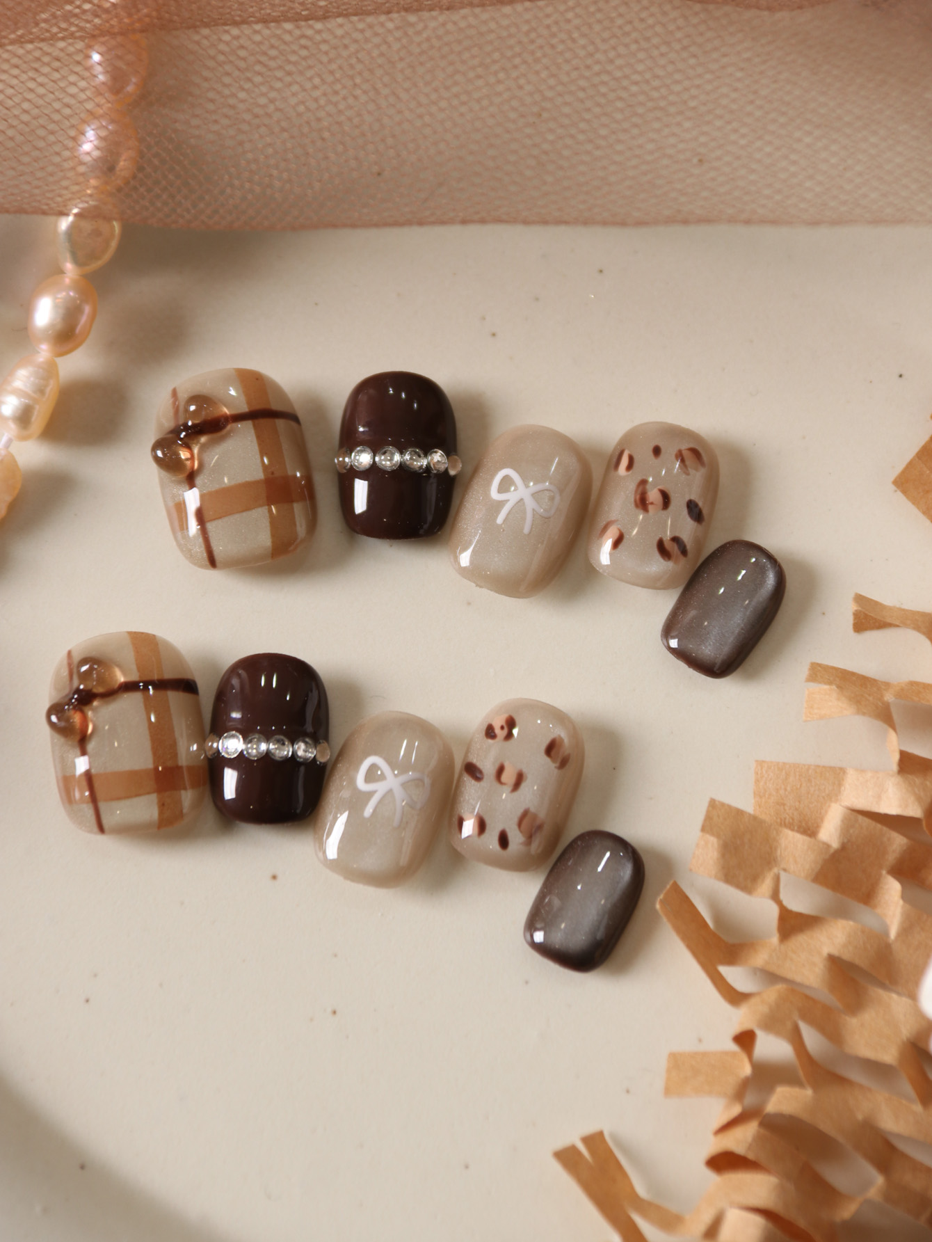 10 Adet Takma Tırnak Kısa Kahv - Nail Adhesive Tab incelemesi ve fiyatı