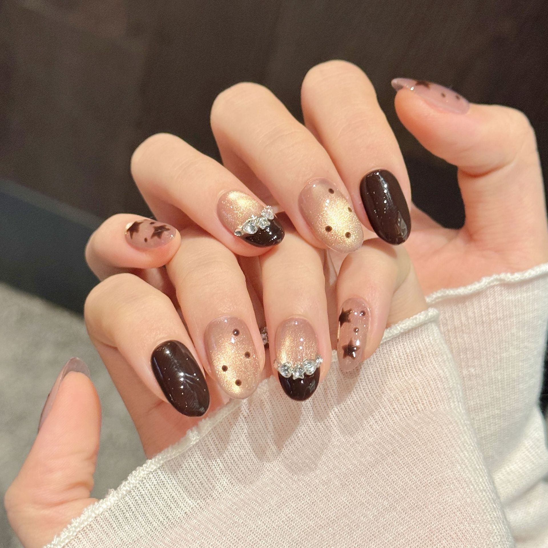 10 Adet Lüks El Yapımı Takma T - Nail Adhesive Tab incelemesi ve fiyatı
