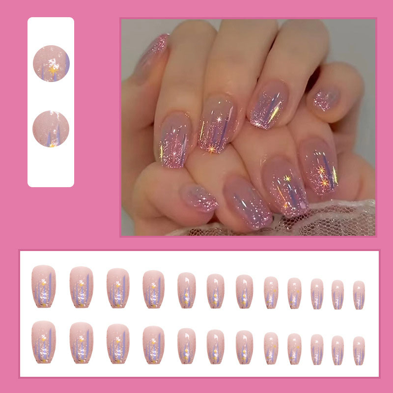 Kadınlar ve kızlar için kısa,  - Nail Art Glossy incelemesi ve fiyatı