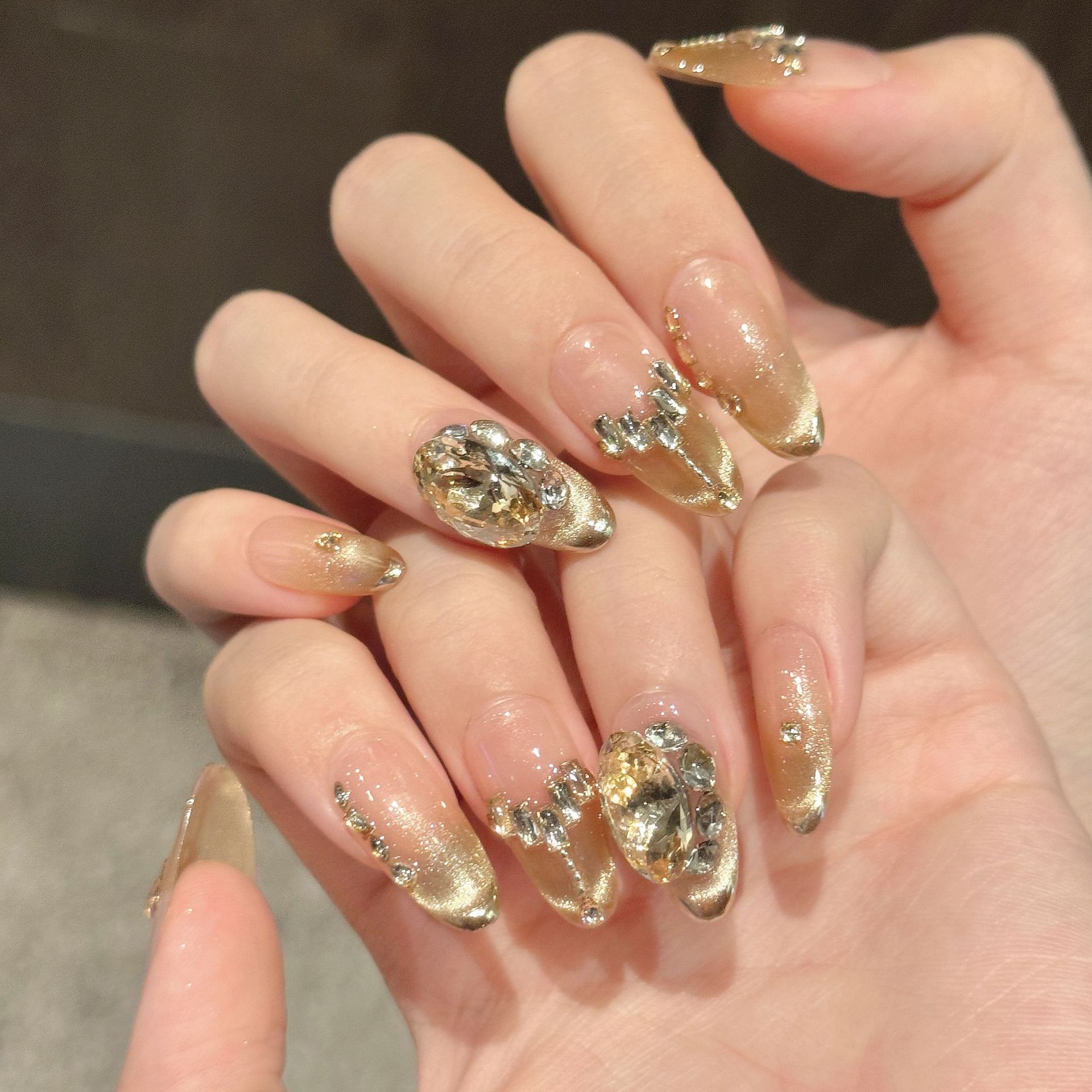 10 Adet Lüks El Yapımı Takma T - Nail Adhesive Tab incelemesi ve fiyatı